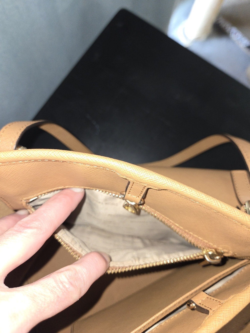Michael Kors Purse - Picture 7 of 10